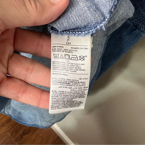 Old Navy Smocked Waist Midi Blue Denim Wash Dress size small - Picture 5 of 9